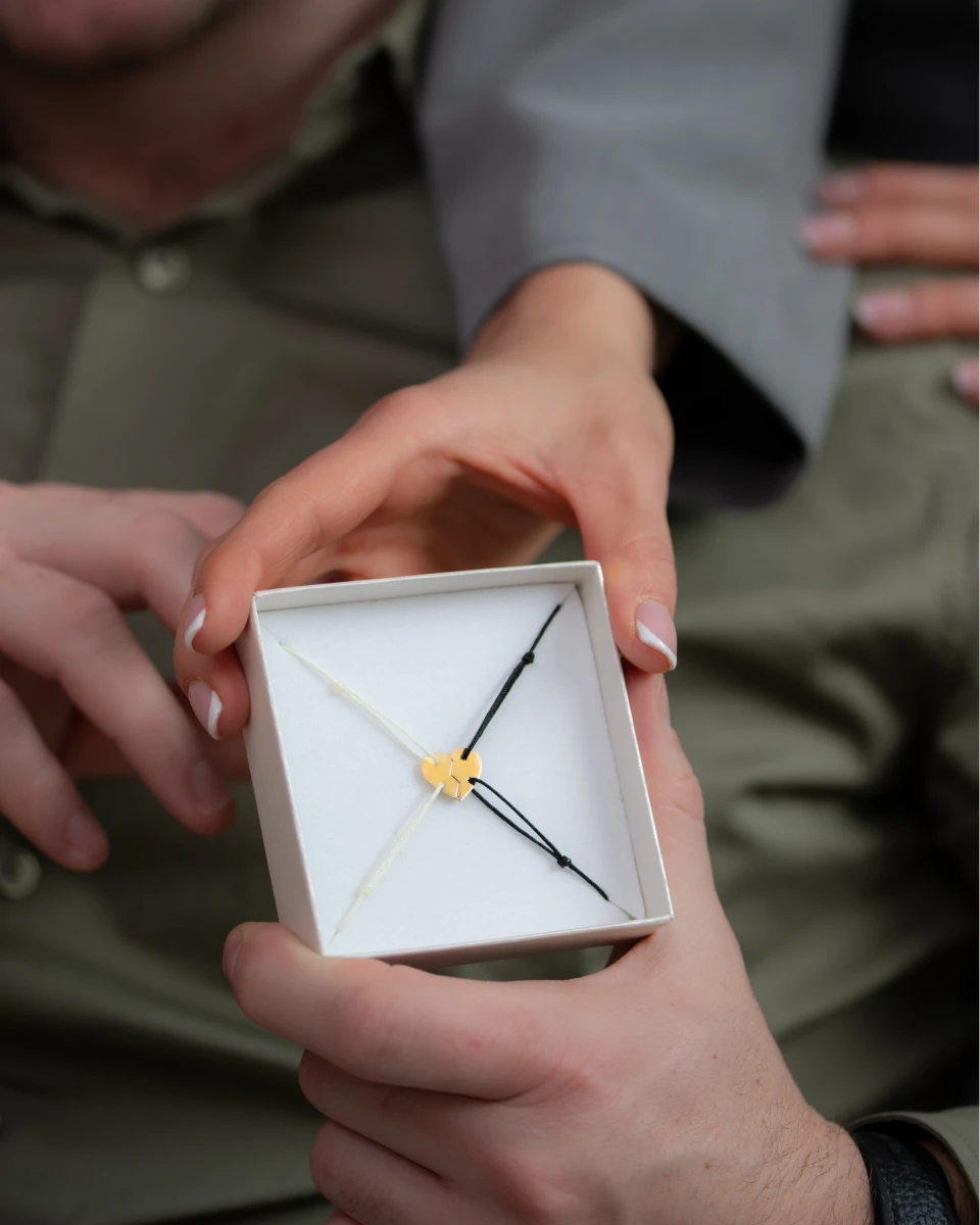 Srebrna ljubezenska zapestnica za pare