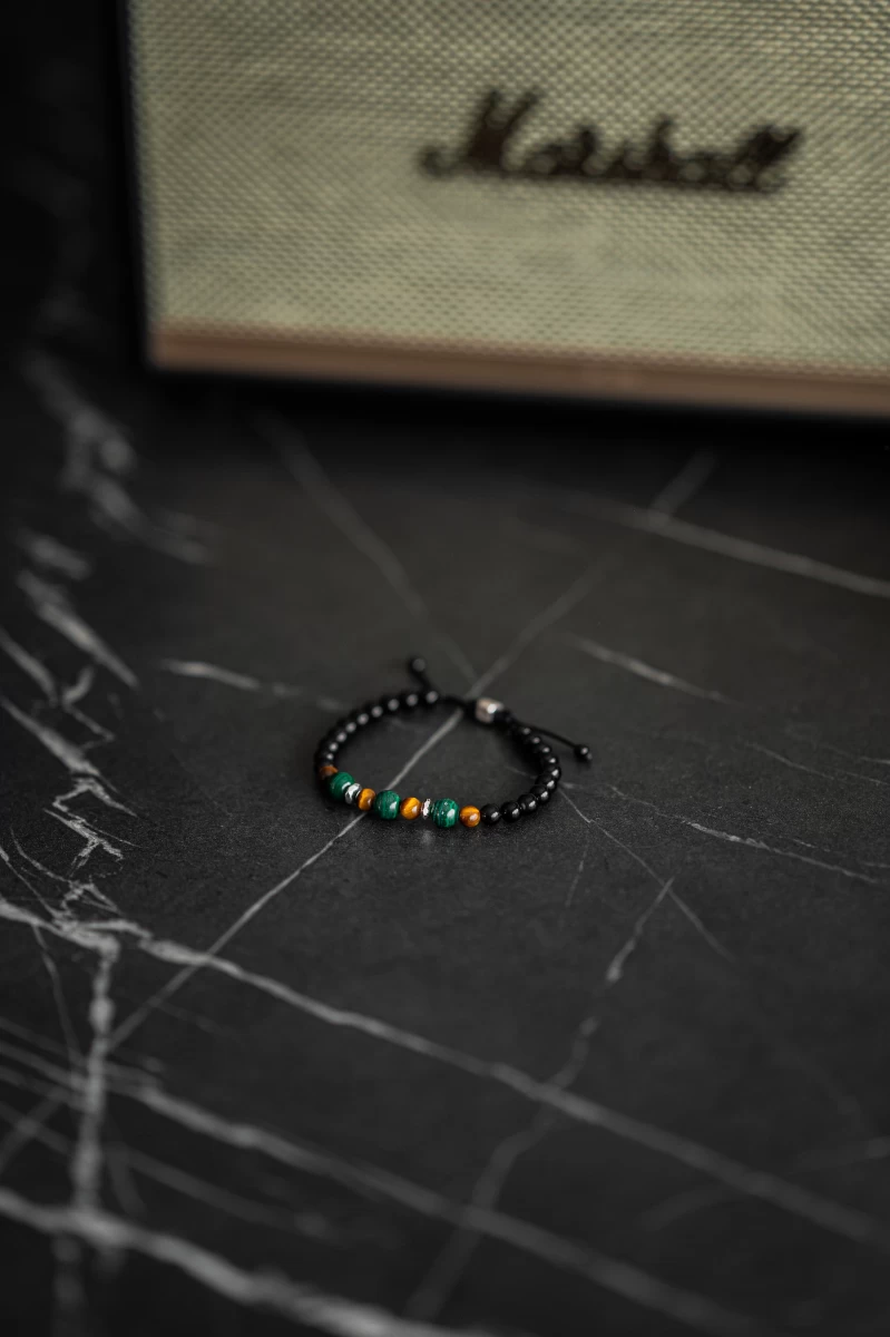 Zapestnica iz mineralov oniks tigrovo oko malahit iz srebra 925