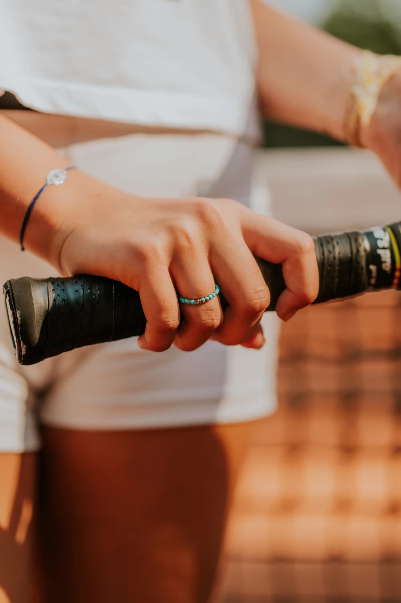 Mineralni prstan iz turkiza in hematita