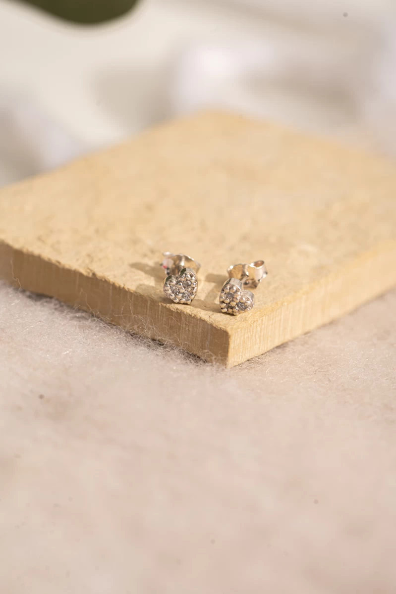 Uhani v obliki srca s poldragim kamnom cirkonije iz roza zlata 14K